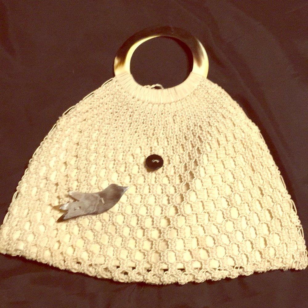 Vintage woven handbag